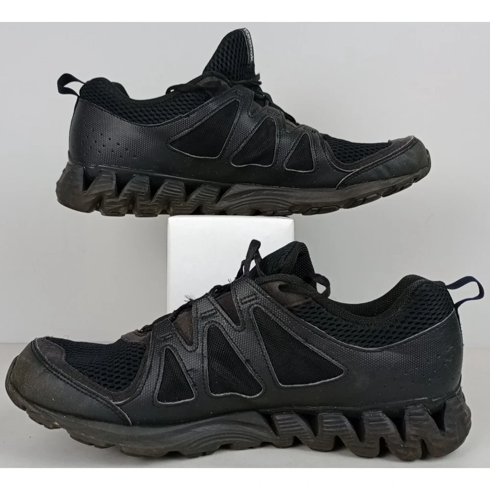 Reebok Men's 12 Black Zigtech Sneakers Running Shoes